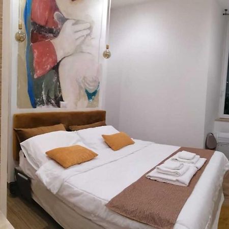 Abbracci leandra Rooms Civitavecchia Esterno foto